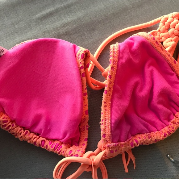 Pink and Orange triangle coral bikini top - Picture 2 of 3